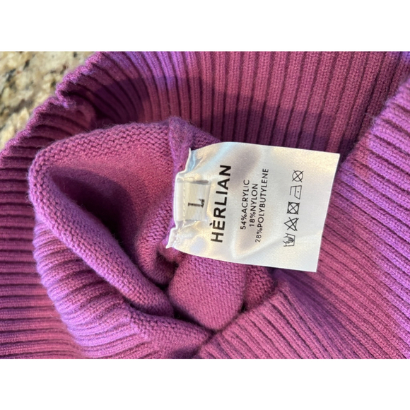 Herlian Knit Purple Short Sleeve Button Up Cardigan Sweater Women’s Size Large - Picture 8 of 9